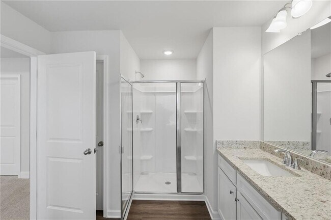 Building Photo - 2206 Chant St