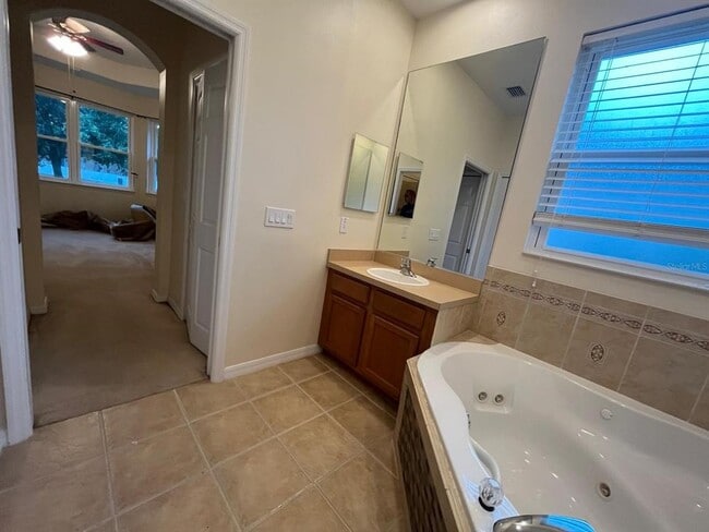 Building Photo - 4166 Heirloom Rose Pl