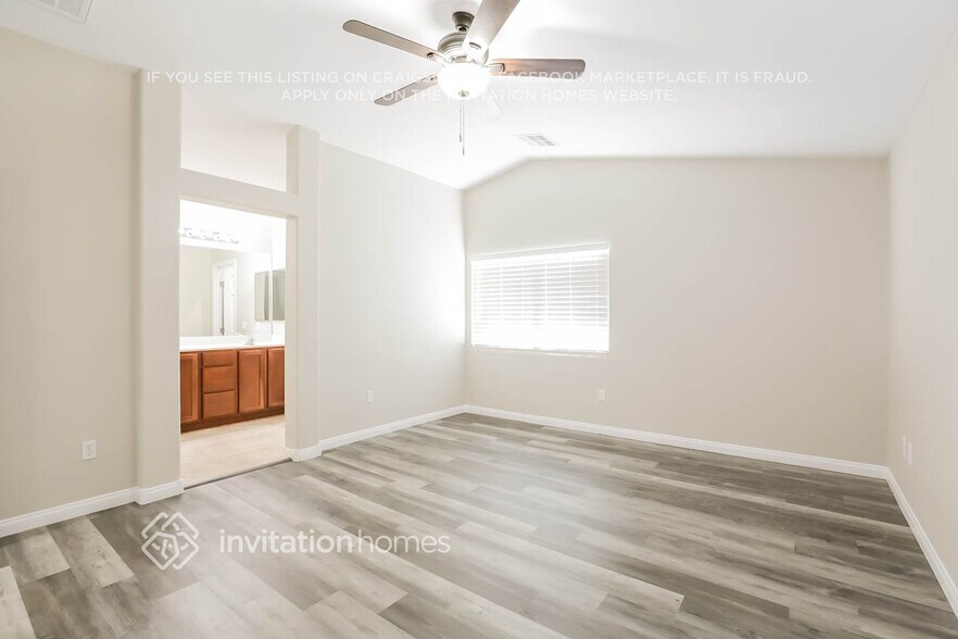 Building Photo - 5326 Coral Ribbon Ave