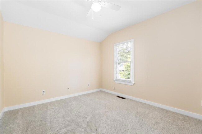 Building Photo - 1753 New Hamilton St