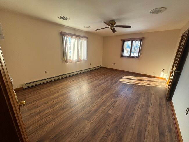 Building Photo - 651 Aldrich Rd