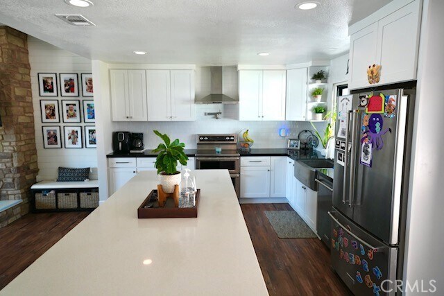 Building Photo - 22511 Pin Tail Dr