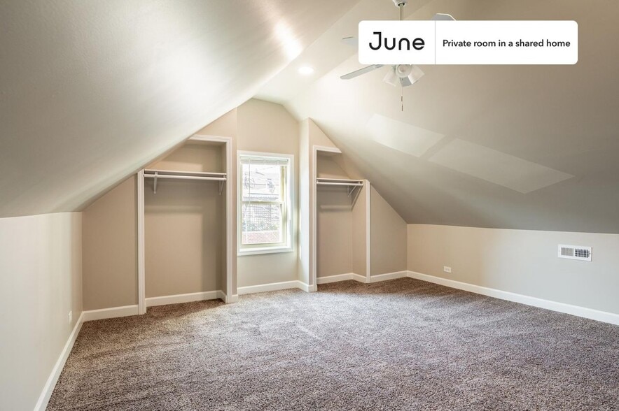 Building Photo - Room in Shared 5 bed/2 bath home