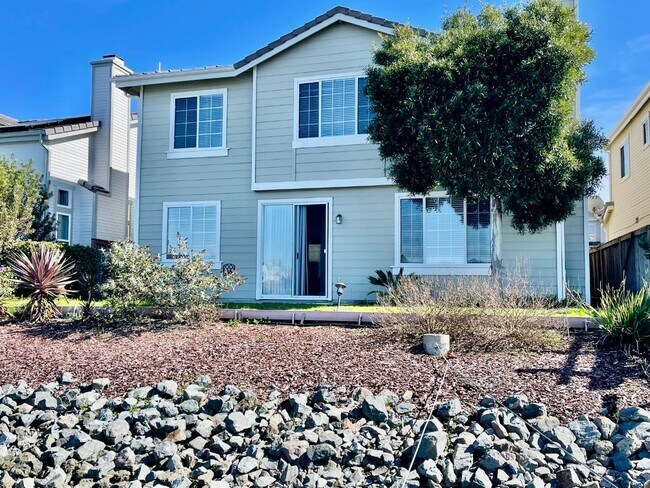 Building Photo - 509 Breakwater Dr