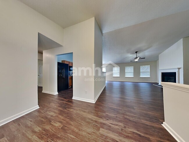 Building Photo - 6014 Pennycross Ln