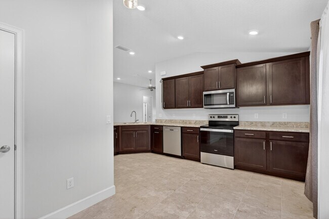 Building Photo - 8118 Merano Ave