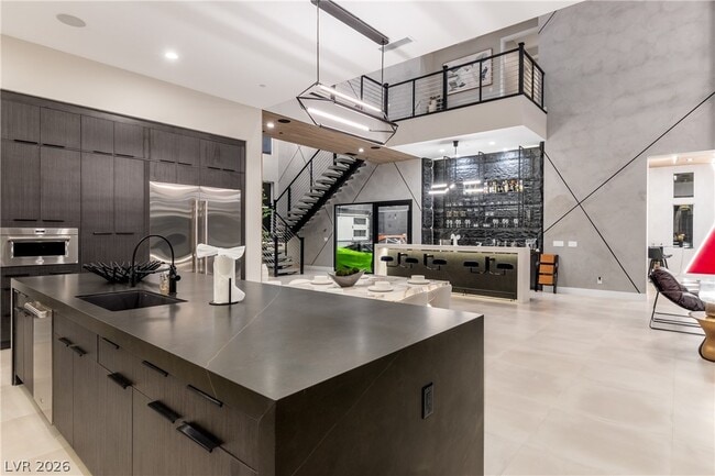 Building Photo - 5394 Succulent Rose Dr