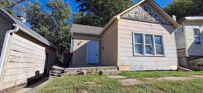 Primary Photo - 1317 N 15th St