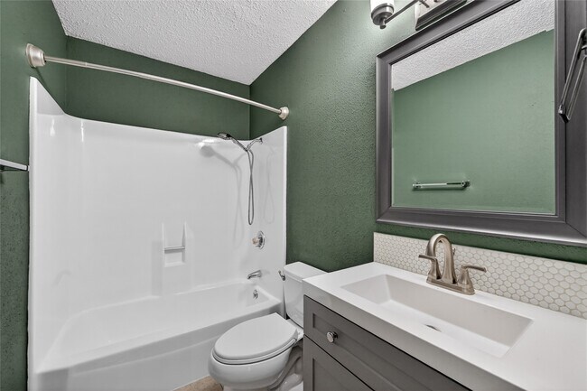 Building Photo - 22711 Smokey Hill Dr