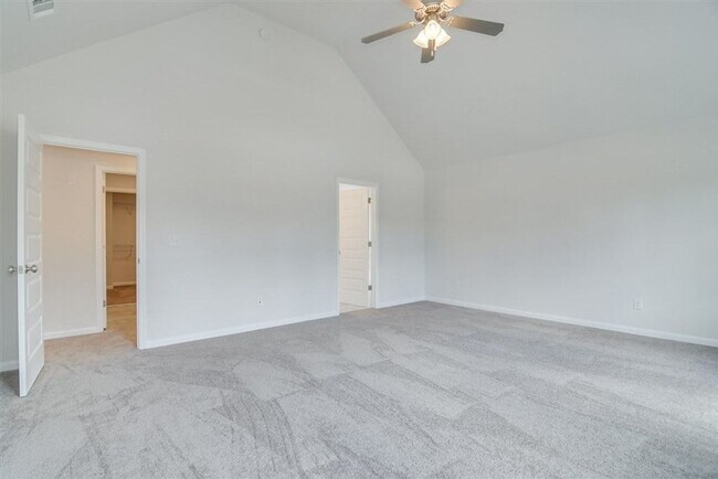 Building Photo - 5121 Huntley Trl