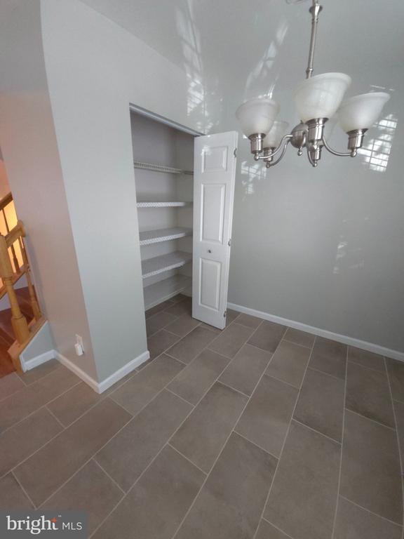 Building Photo - 4703 Colonnade Way