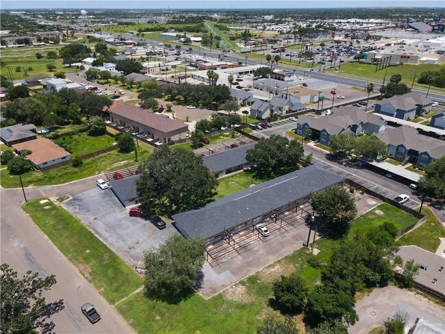Building Photo - 14 Valley View Dr