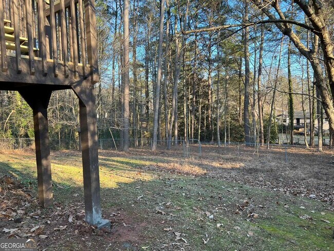 Building Photo - 2476 Sewell Mill Rd