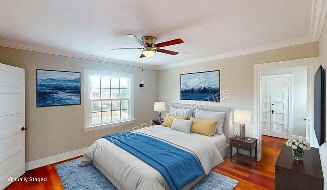 Building Photo - Charming 4-Bedroom Home in Wilshire Park HPOZ – Private Decks, Backyard & Garage!