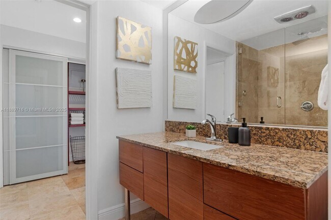 Building Photo - 5781 Biscayne Blvd