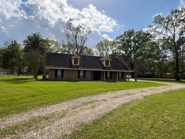 Building Photo - 9240 Lockhart Rd