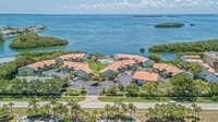 Building Photo - 1515 Pinellas Bayway S
