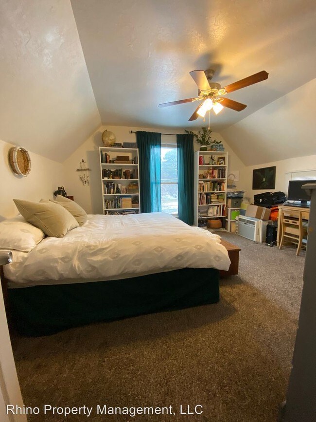 Building Photo - 4 br, 2 bath House - 807 20th St.