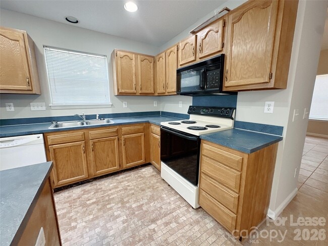 Building Photo - 5745 Prescott Ct