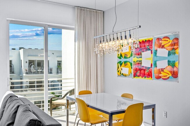 Building Photo - Monthly rental for Season , ( min 4 months)