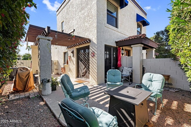 Building Photo - 4801 E Euclid Ave