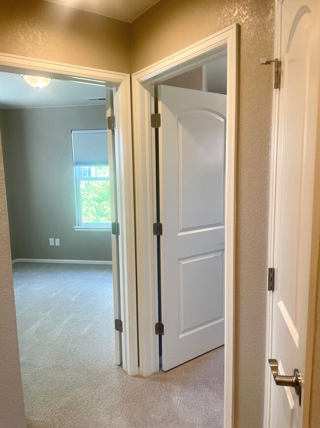 Building Photo - 24708 E Layton Pl