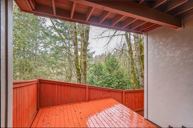 Building Photo - Gorgeous 4 Bed, 2.5 Bath House!