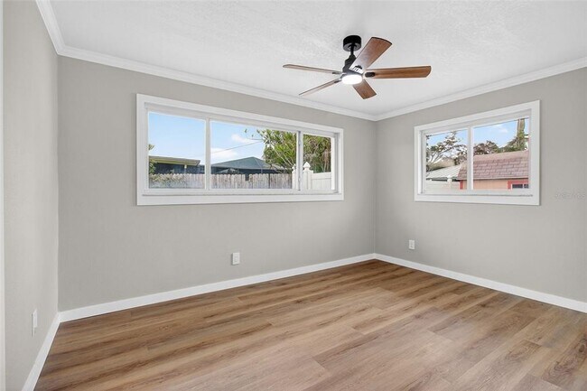 Building Photo - 5201 Denver St NE