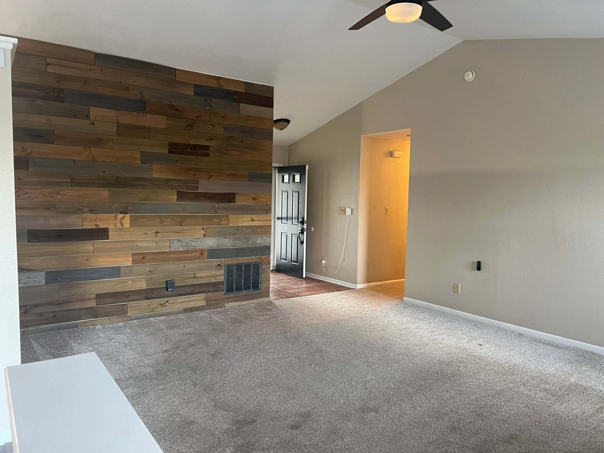 Living room - 227 Lakemoore St