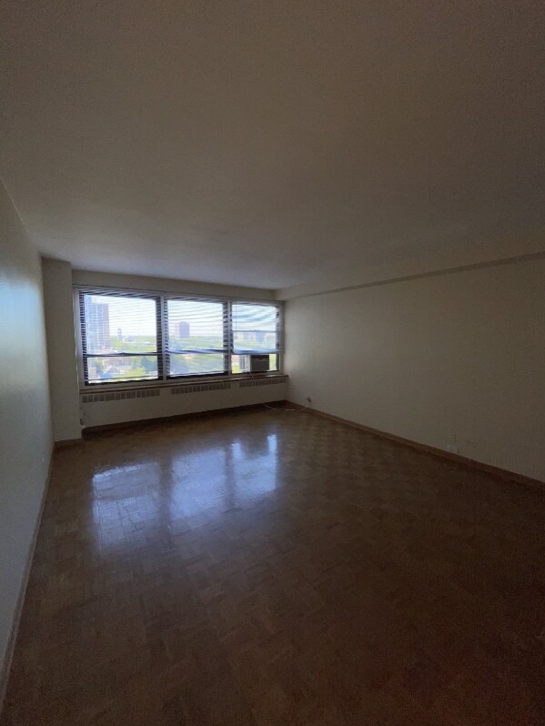 Building Photo - 4180.5 N Marine Dr
