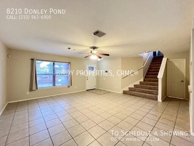 Building Photo - "Charming 3-Bed Sanctuary with Spacious In...