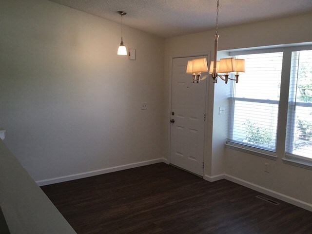 Building Photo - 2754 S Uravan St