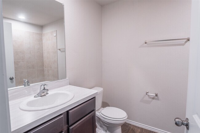 Building Photo - 21003 Seneca Willow Wy