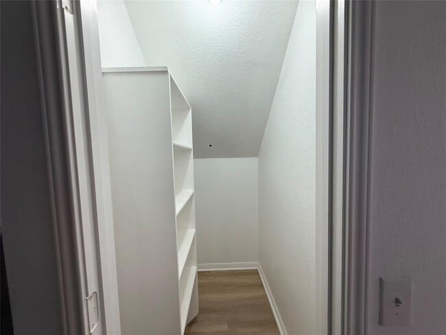 Building Photo - 9204 Magna Carta Loop