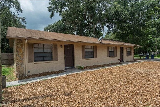 Primary Photo - 923 E Poinsettia Ave