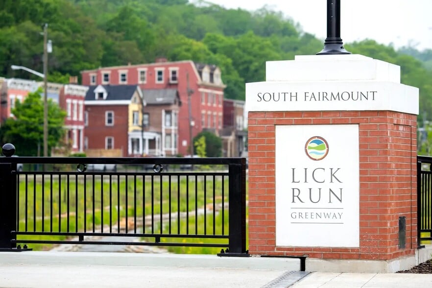 Building Photo - The Woods of Wyoming