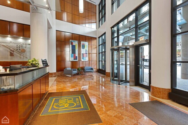 Building Photo - 211 E Ohio St