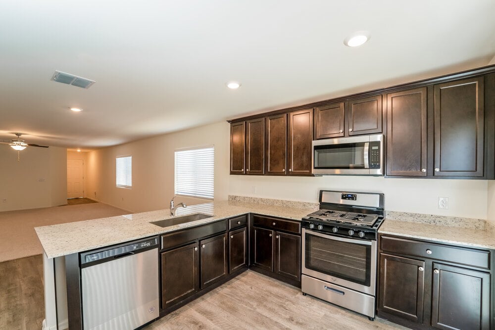 Building Photo - 12835 N Peony Dr