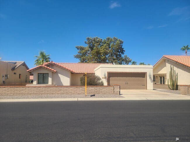 Primary Photo - 12500 E Del Rico