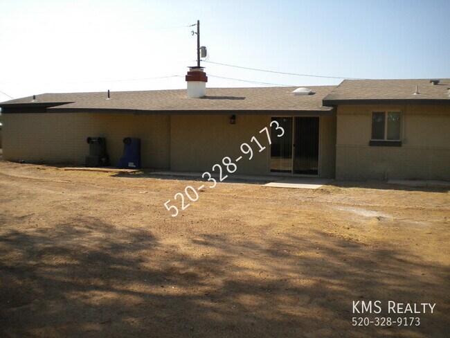 Building Photo - 2321 S Layton Pl