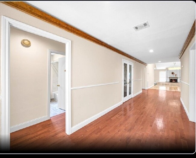 Building Photo - 13014 Skymeadow Dr