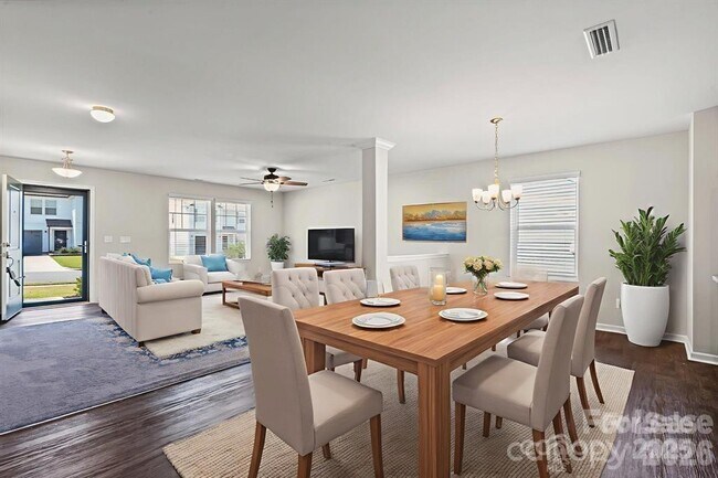 Building Photo - 134 Clove Hitch Dr