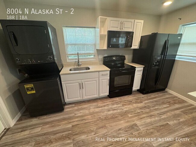 Building Photo - 8004 N Alaska St