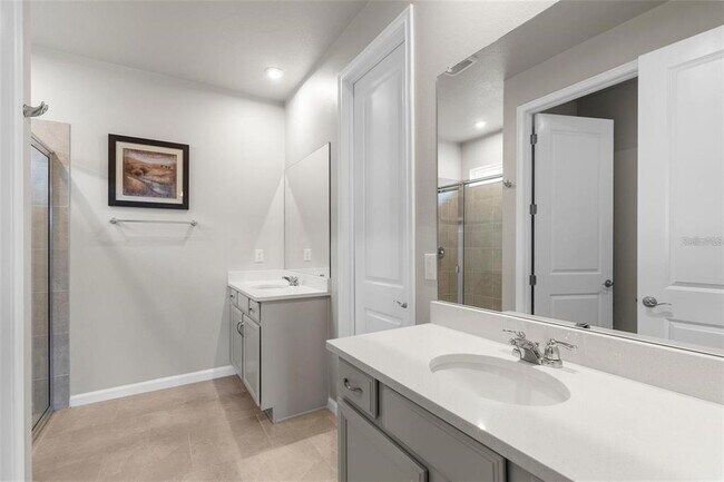 Building Photo - 12450 Somatic Ct