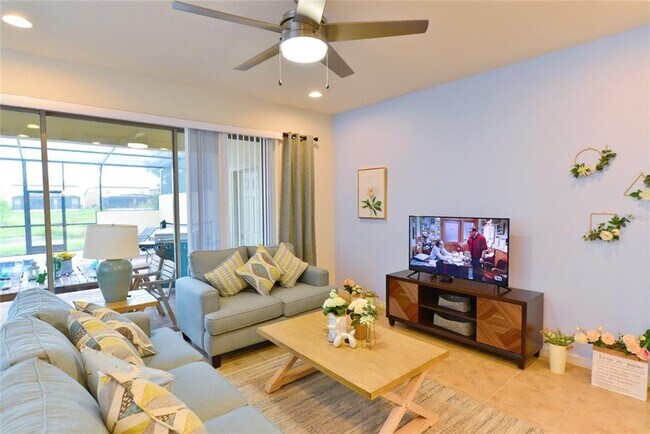 Building Photo - Resort Style Living - Windsor @ Westside
