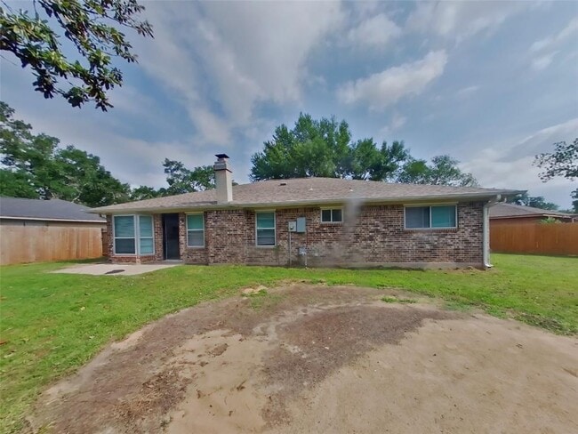 Building Photo - 4827 Casemont Dr