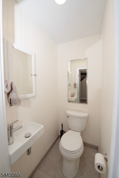 Building Photo - 6 Lakeview Terrace