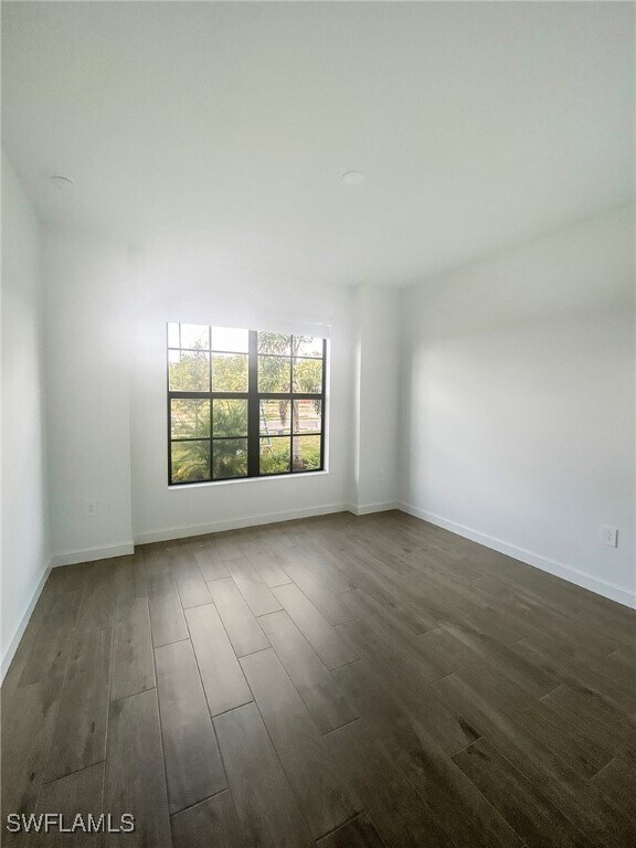 Building Photo - 19421 Hinkley Dr