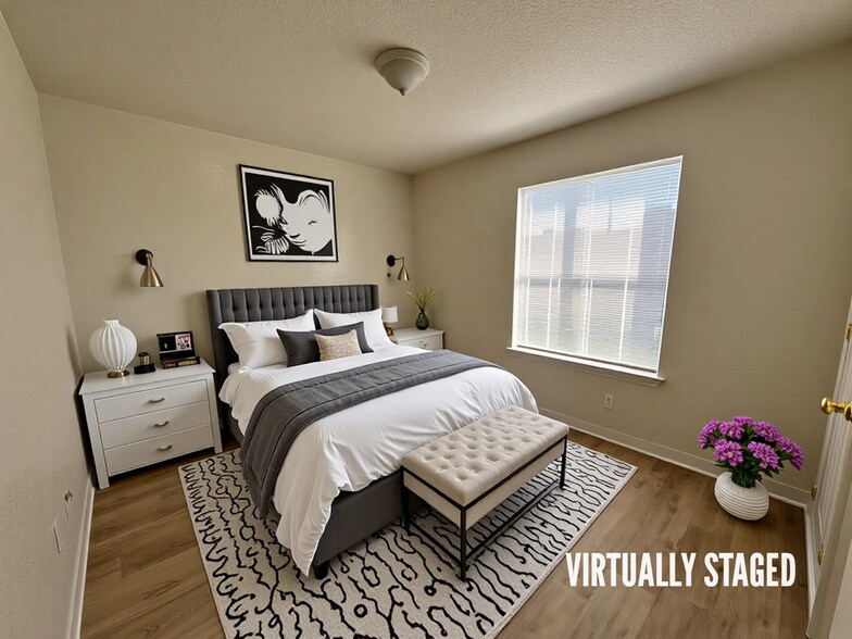 Building Photo - 2909 Cantabrian Dr