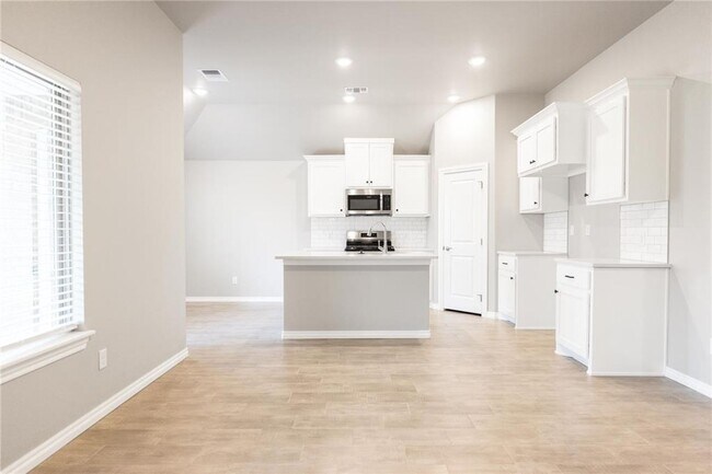 Building Photo - LUXURY NEW 3 Bedroom 2 Bathroom Home in Piedmont Schools (Neighborhood Park and Basketball court)